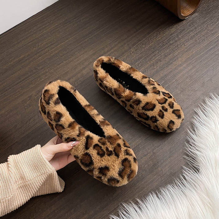 Luna - Leopard Print Cozy Moccasins