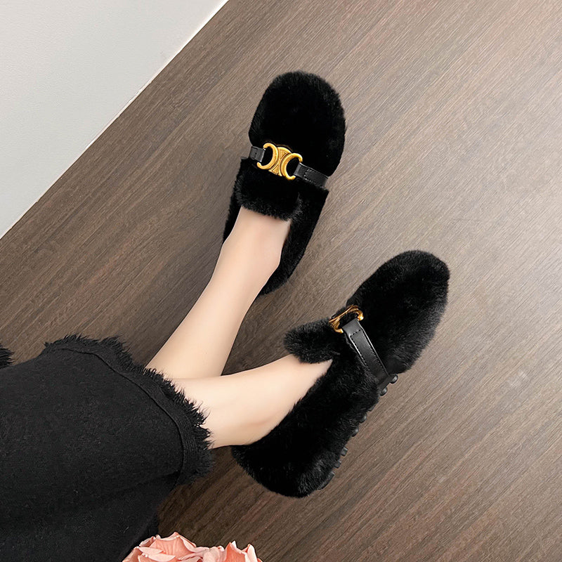 Isla - Buckled Fur Mocassins