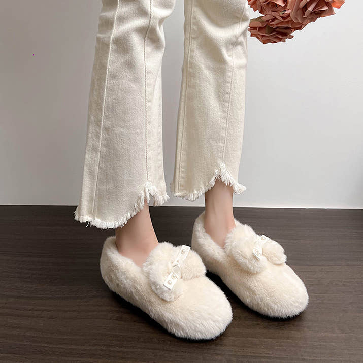 Isabella – Elegant Fur Bow Flats