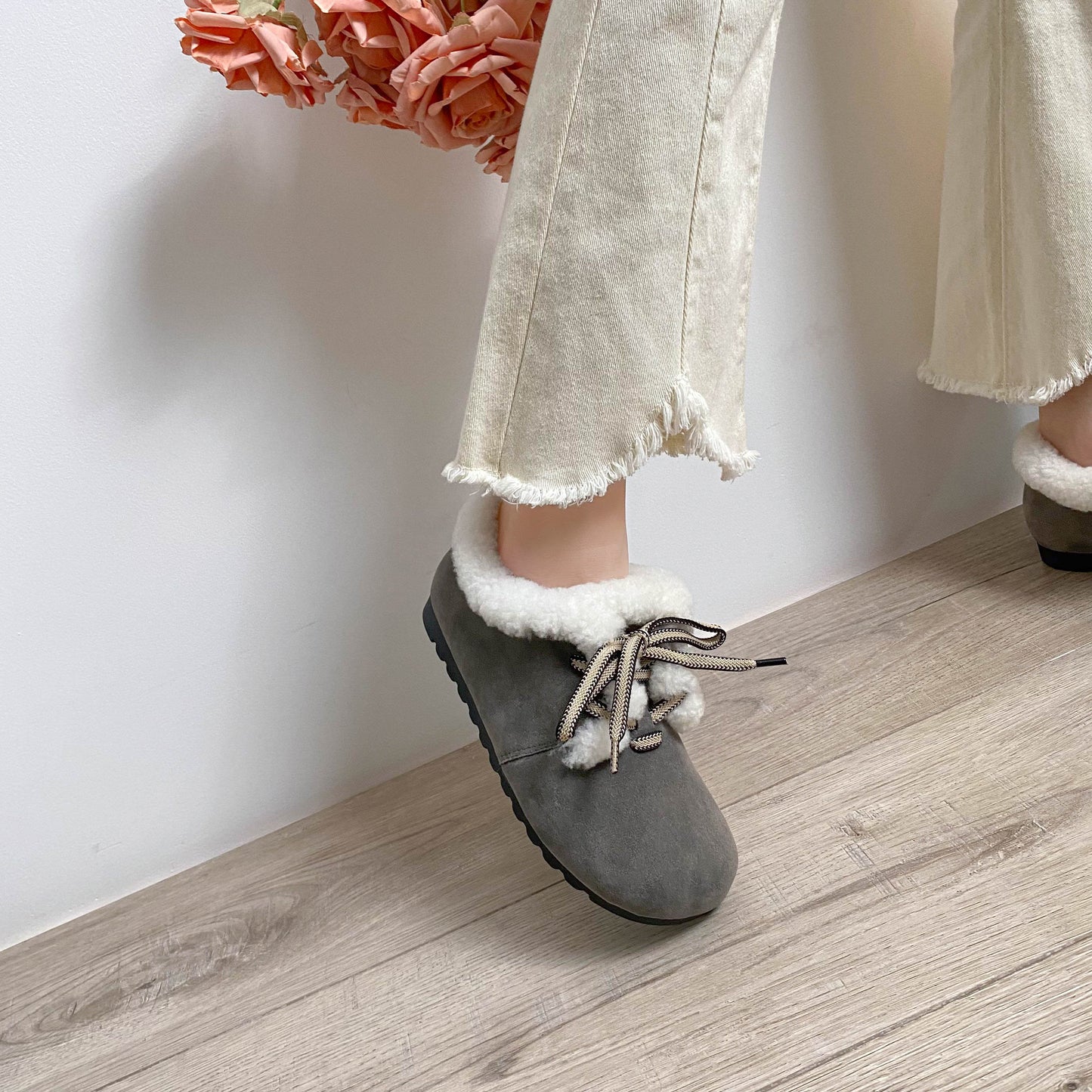 Hannah - Rustic Lace-Up Winter Shoes