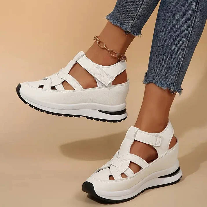 Mae- Orthopedic Sandals