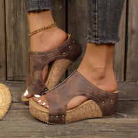 Aurora- Lumi Stud Wedges