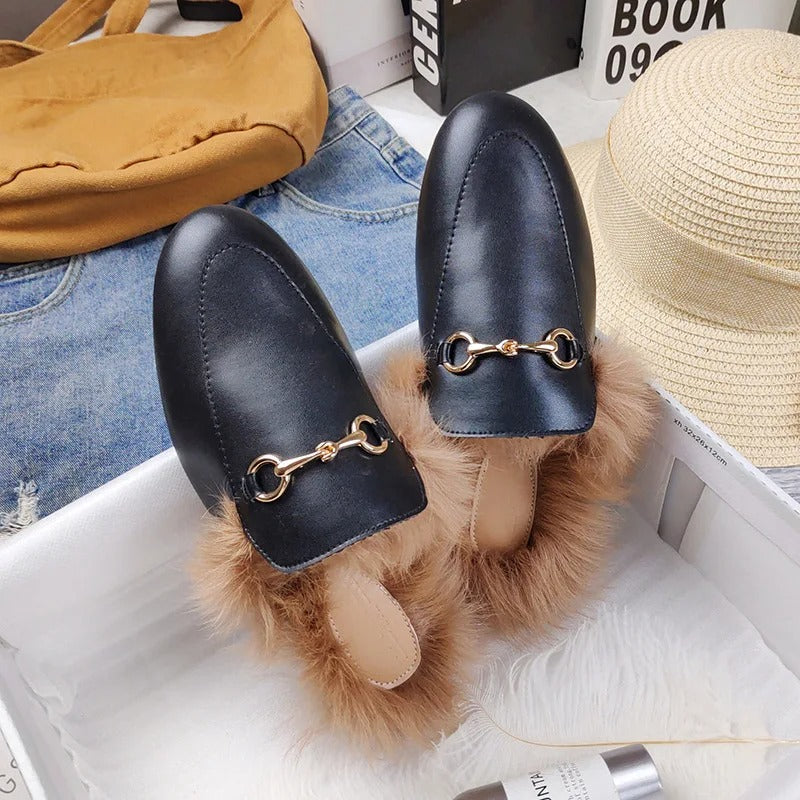 Yara - Fluffy Loafers