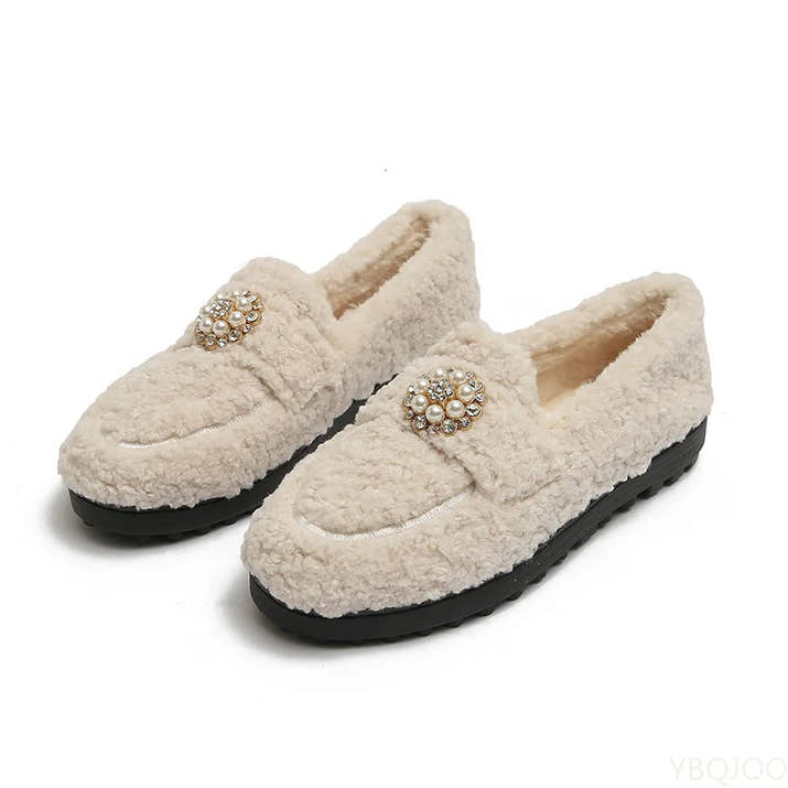 Lila- Cozy Pearl Slip-On Loafers