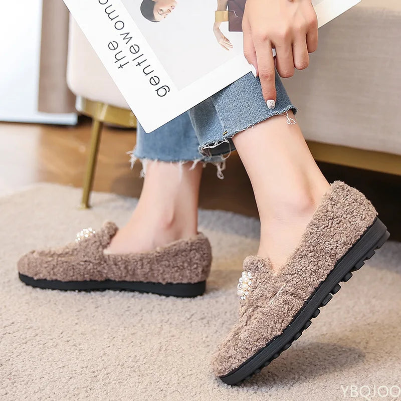 Lila- Cozy Pearl Slip-On Loafers