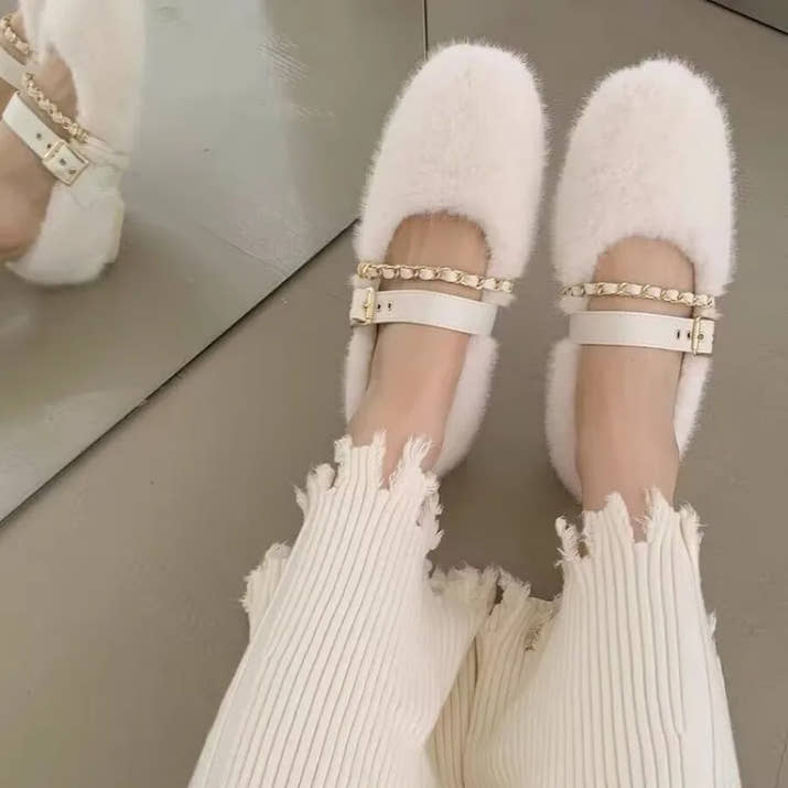 Iris- Chic Mary Jane Fur Flats