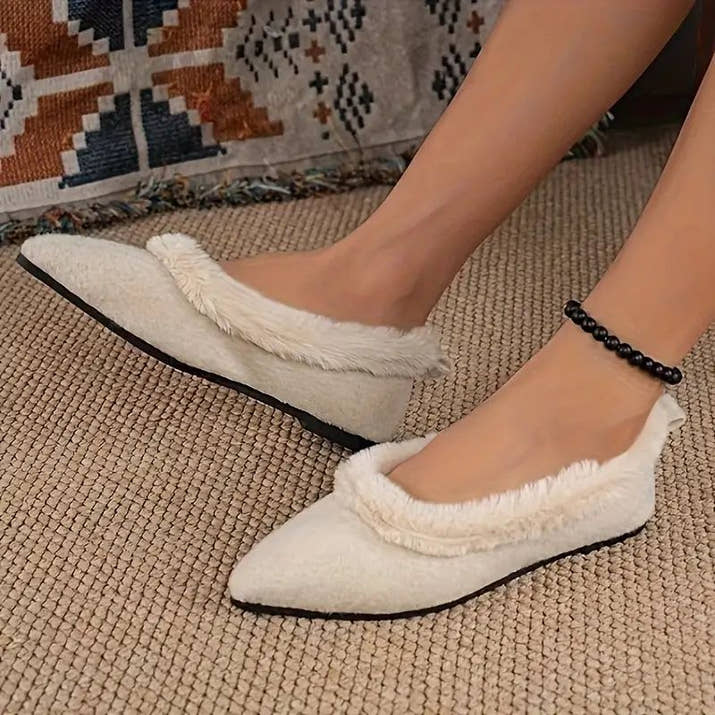 Ava- Velvet Warm Flats