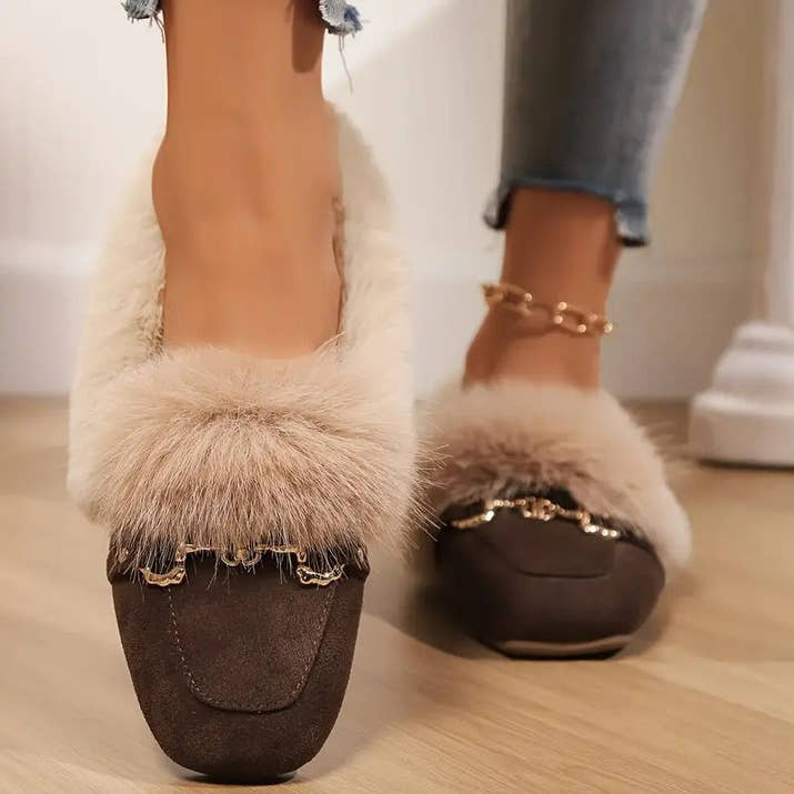 Jessica – Elegant Warmth with Orthopedic Comfort